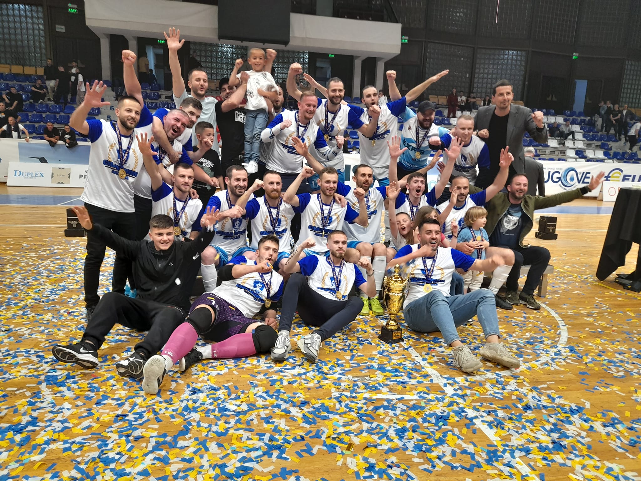 Prishtina 01, champions 