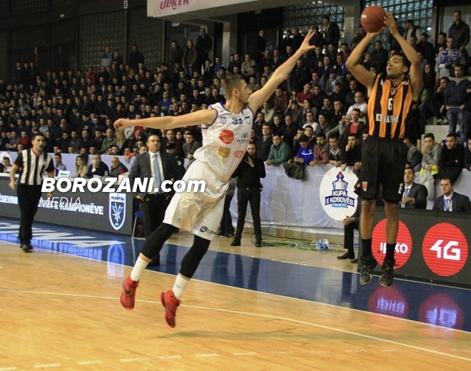 Jones me double-double nis stinorin