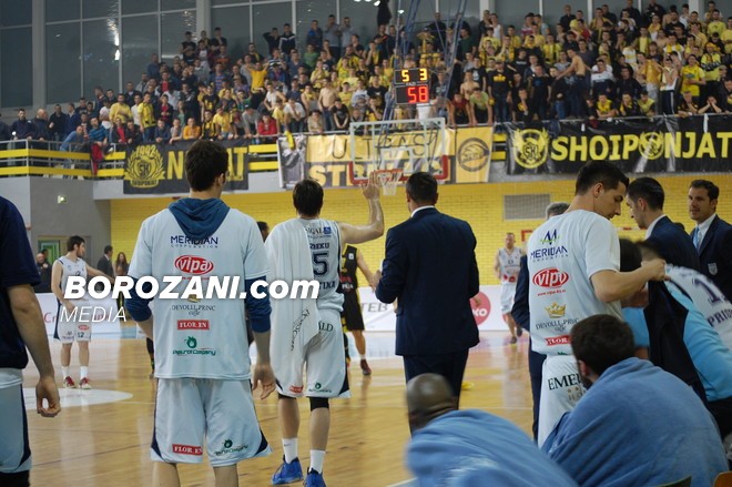 Ndërpitet ndeshja, Prishtina në finale!