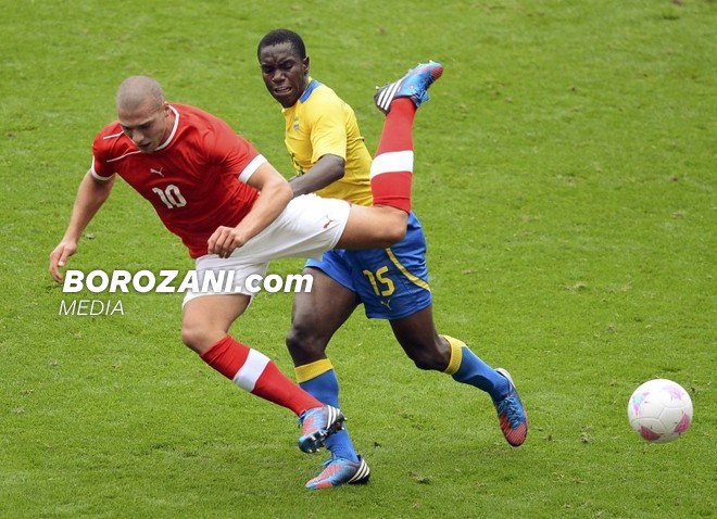 Hitzfeld fton edhe Kasamin