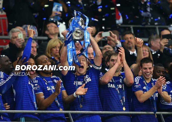 Chelsea me trofeun e parë të vitit