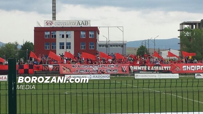 Me këngë në Superligë