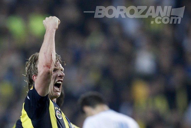 Kuyt vendos derbin e madh turk