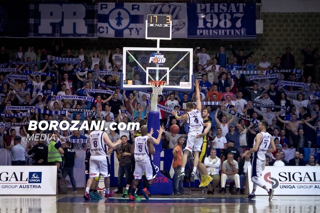 Ndërpitet ndeshja, Peja nuk del në parket