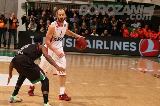 Mjeshtri Spanoulis, çon Olympiacosin në finale