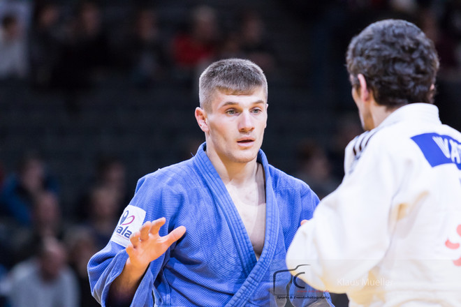 Gjakova humb medaljen e bronztë