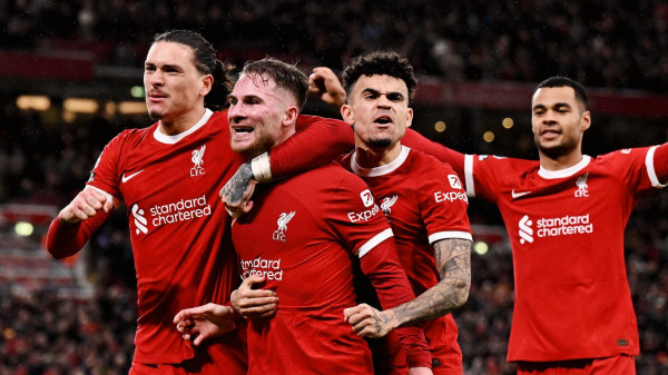 Liverpool refuzon ofertën e Bayernit!