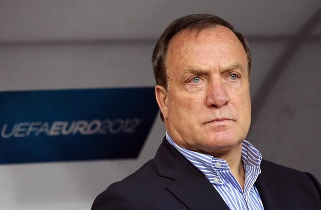 Advocaat zyrtarizohet te Fenerbahçe