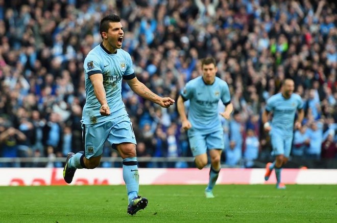 Aguero shkëlqen në derbi