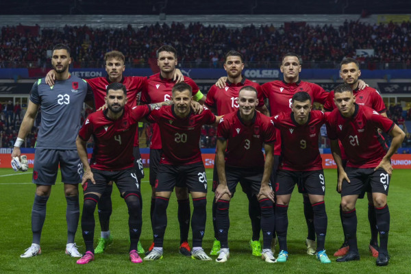 Notat e futbollistëve: Shqipëria-Kili