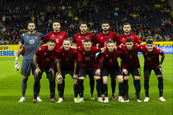 Shqipëria bie për 2 pozita në renditjen mujore të FIFAs