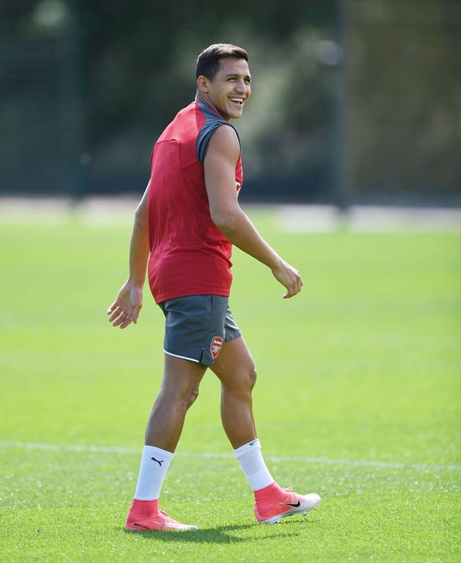 Arsenal refuzon ofertën e Cityt për Alexisin