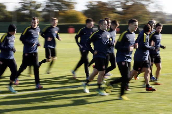 Arsenal mund të blejë çdokë!