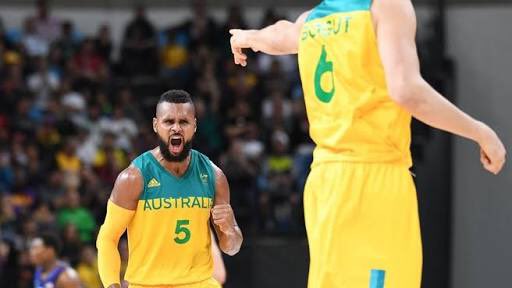 Australia pa probleme në gjysmëfinale