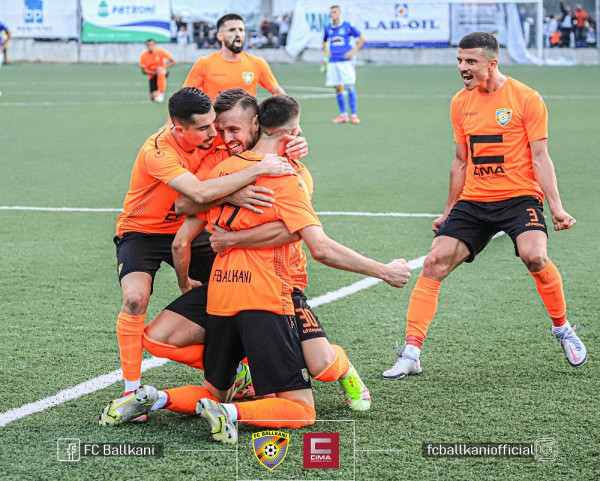 Ballkani deklason skuadrën hungareze, Daja debuton me fitore