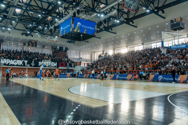 1 mijë e 200 euro dënim Bashkimit nga ndeshja e pestë e serisë finale
