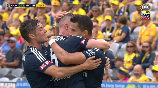 Besart Berisha 2 gola, rrit rekordin, paraqitje jubilare