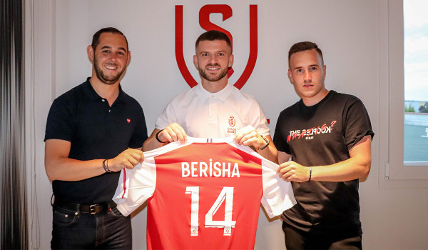 Reims zyrtarizon Valon Berishën si përforcim të ri të skuadrës