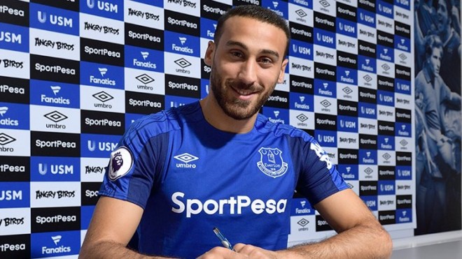 Prezantohet Cenk Tosun