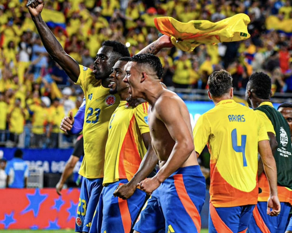 Kolumbia në finale, uruguajsit në përleshje me tifozërinë