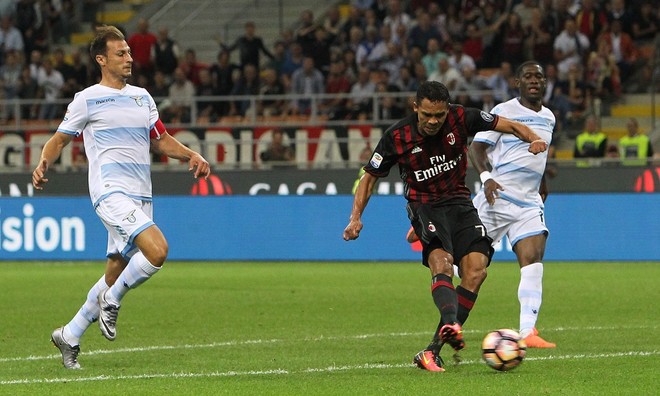 Strakosha i pafat në debutim, pëson dy gola nga Milani