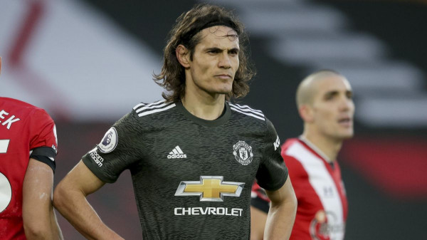 Cavani i gatshëm kundër Burnley