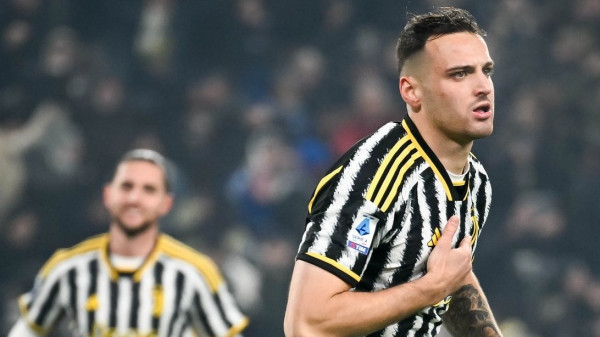 Juventus dënon Napolin dhe merr kreun e Serie A-së