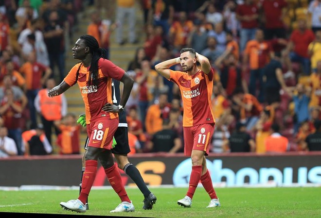 Turpërohet Galatasaray