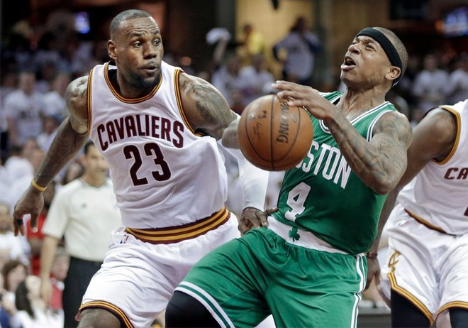 Bostoni lider, përcaktohen duelet e play-offit