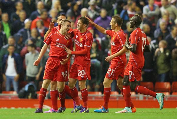 Lojë nervash në Anfield