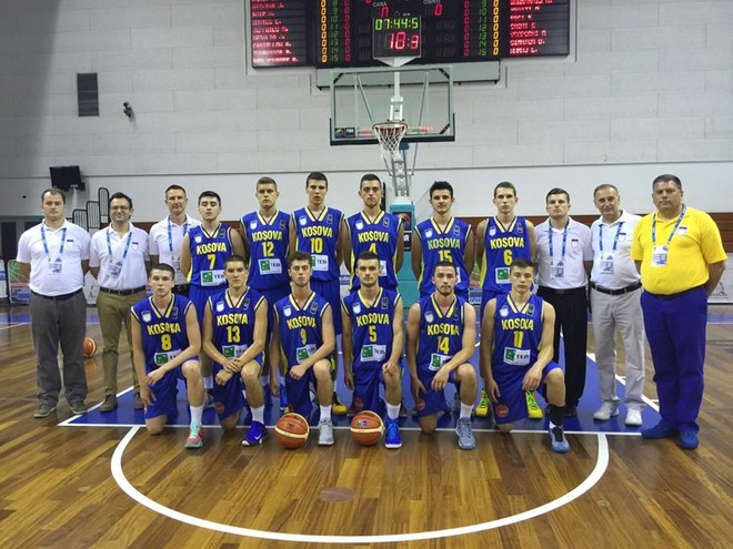 ​Mposhtemi në finale