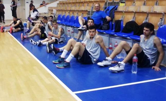 Kosova U-20 nis stërvitjet në Hungari