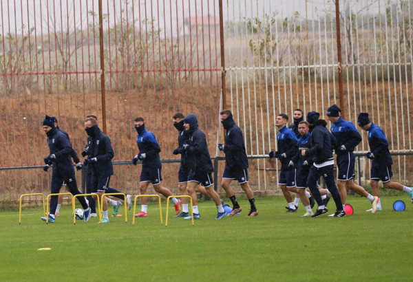 Stërvitja në shi, Kosova vazhdon përgatitjet për ndeshje ndaj Zvicrës