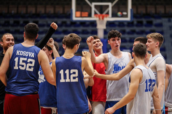 42 basketbollistë të ftuar në listën e gjerë të Kosovës U20