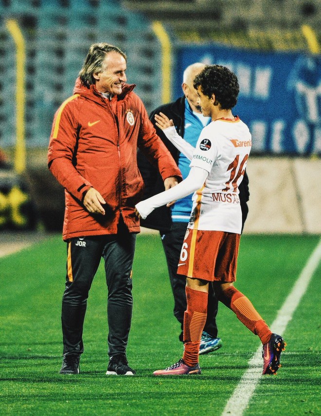 14 vjeçari debuton për Galatasarayin