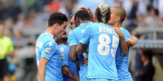Higuain me gola, Basha skuqet