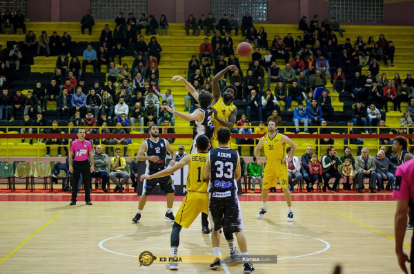 Highlights nga ndeshja Peja - Ponte Prizreni