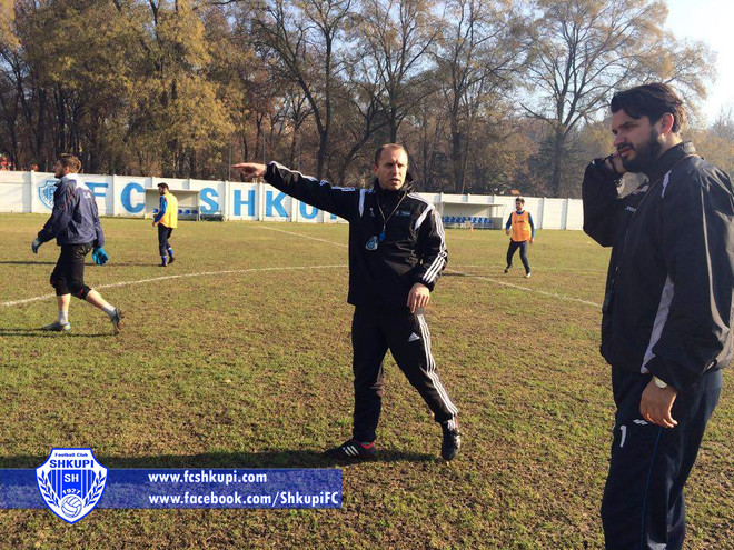 Flamurtari zyrtarizon shkupjanin