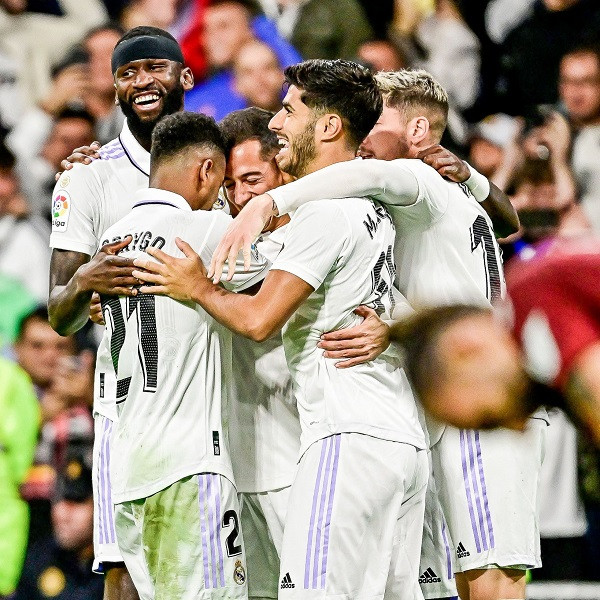 Real Madrid i frikshëm, shkëlqen ndaj Sevillës