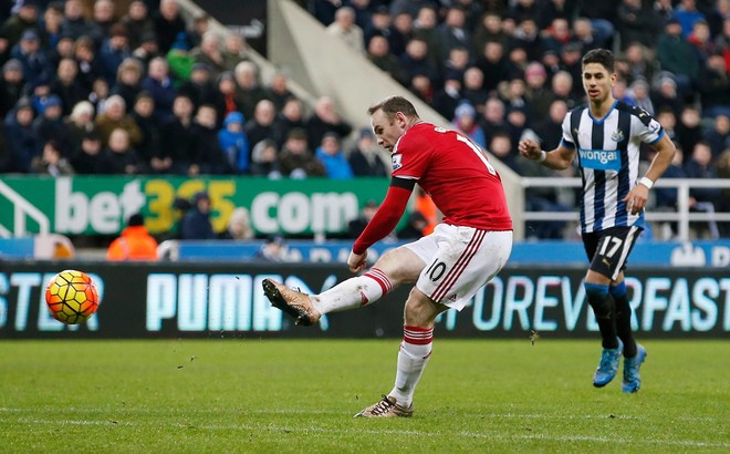 2 penallti, 6 gola, United dështon