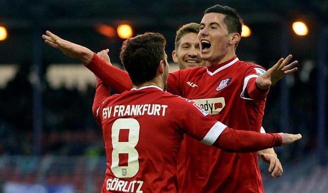 Roshi ngrit Frankfurtin me gol