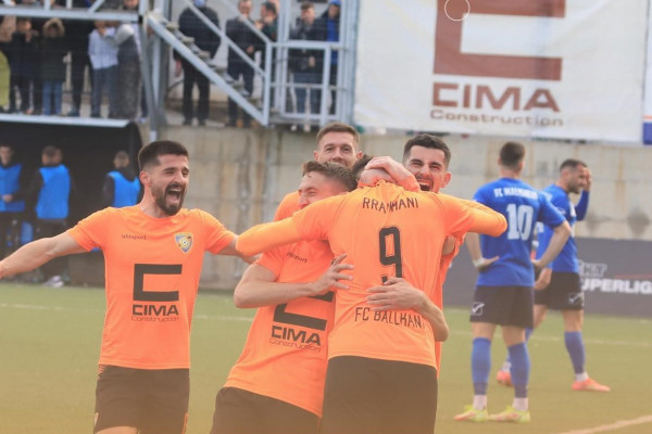 Ilir Daja debuton me fitore, Ballkani në çerekfinale