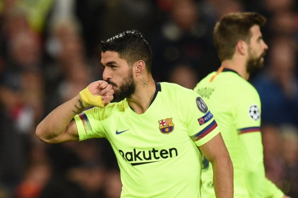 Suarez vendos, Barcelona në avantazh