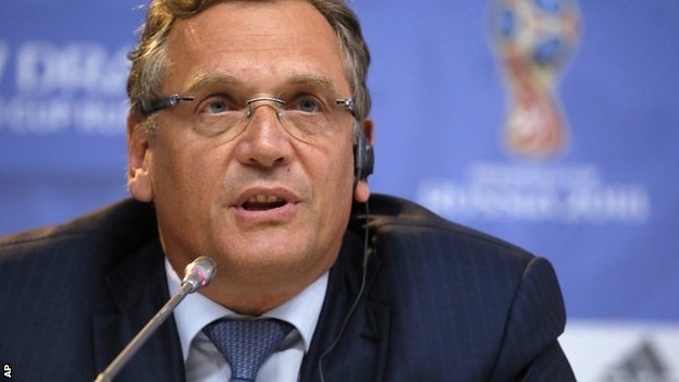 Valcke përjashtohet nga FIFA