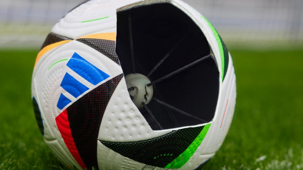 EURO 2024: “Fussballliebe” me teknologji të re brenda topit