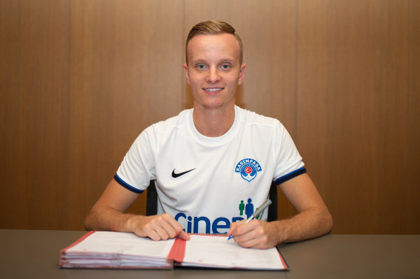 Florent Hadërgjonaj kompleton transferimin në Turqi Florent Hadërgjonaj kompleton transferimin në Turqi