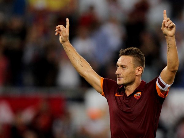 Totti e shpëton pikën