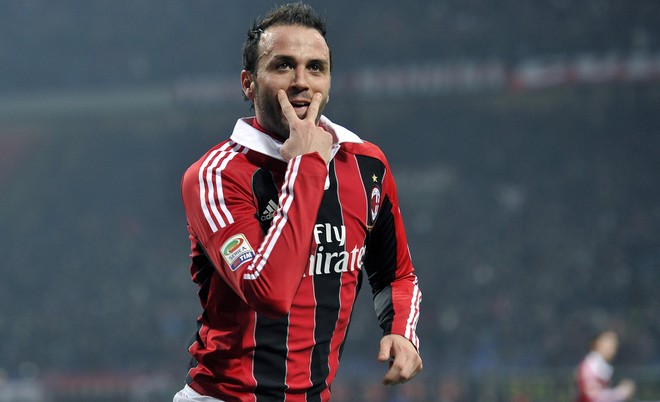 Pazzini vulos fitoren