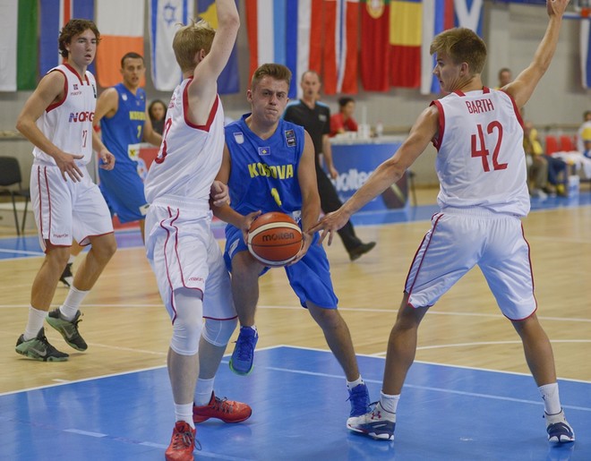 Edhe Ukraina U16 mposht Kosovën U16