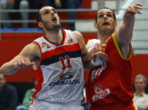 Ish basketbollisti i Pejës, te Craiova